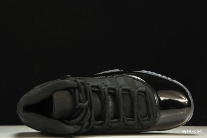 Hyperoad AND GOWN 11 - JORDAN CAP RETRO 1005